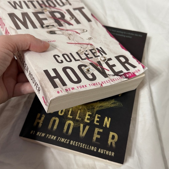 “Without Merit” and “Verity” Paperback Fiction Novels by Colleen Hoover. - Picture 14 of 15